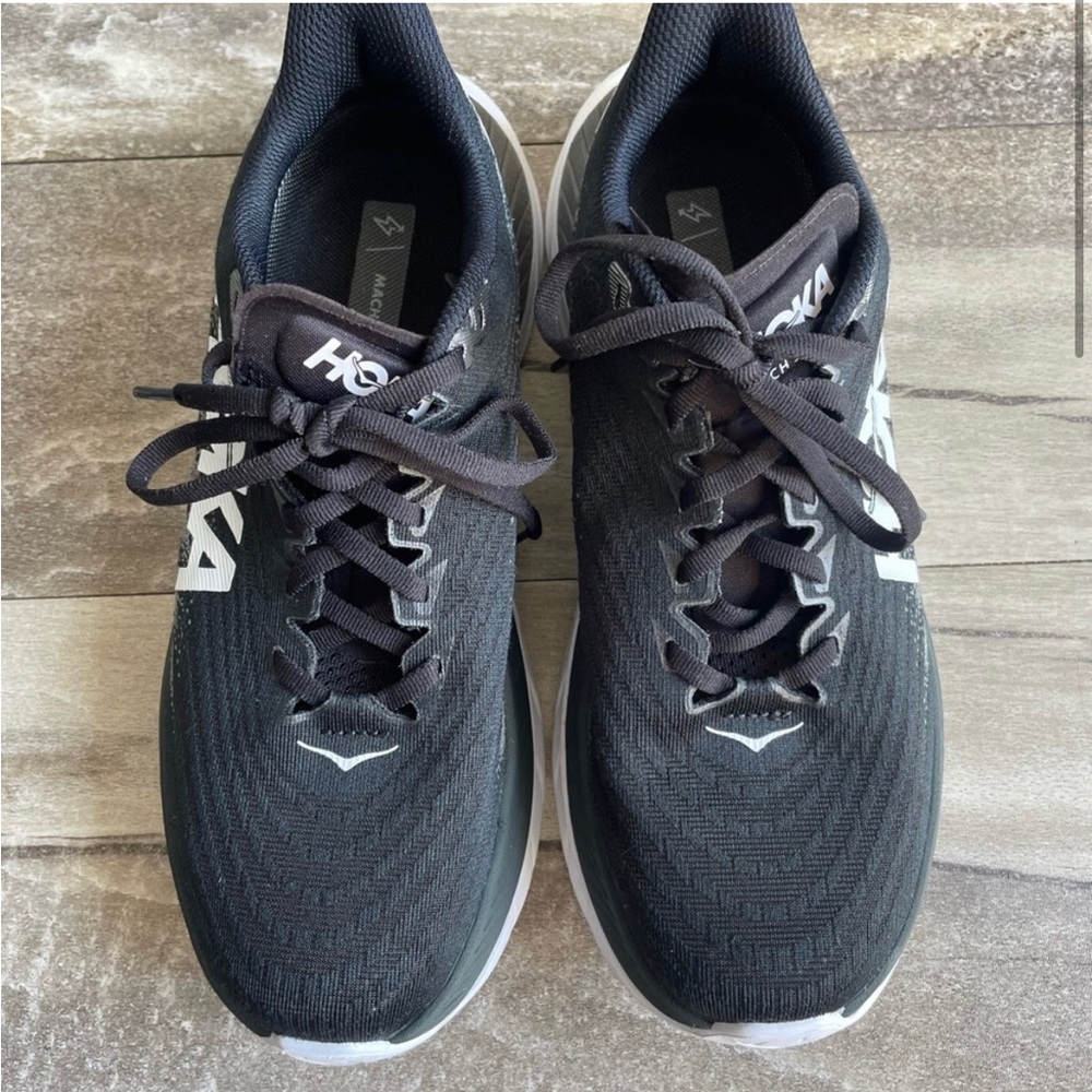 Hoka Mach 5 - women’s size 8 regular